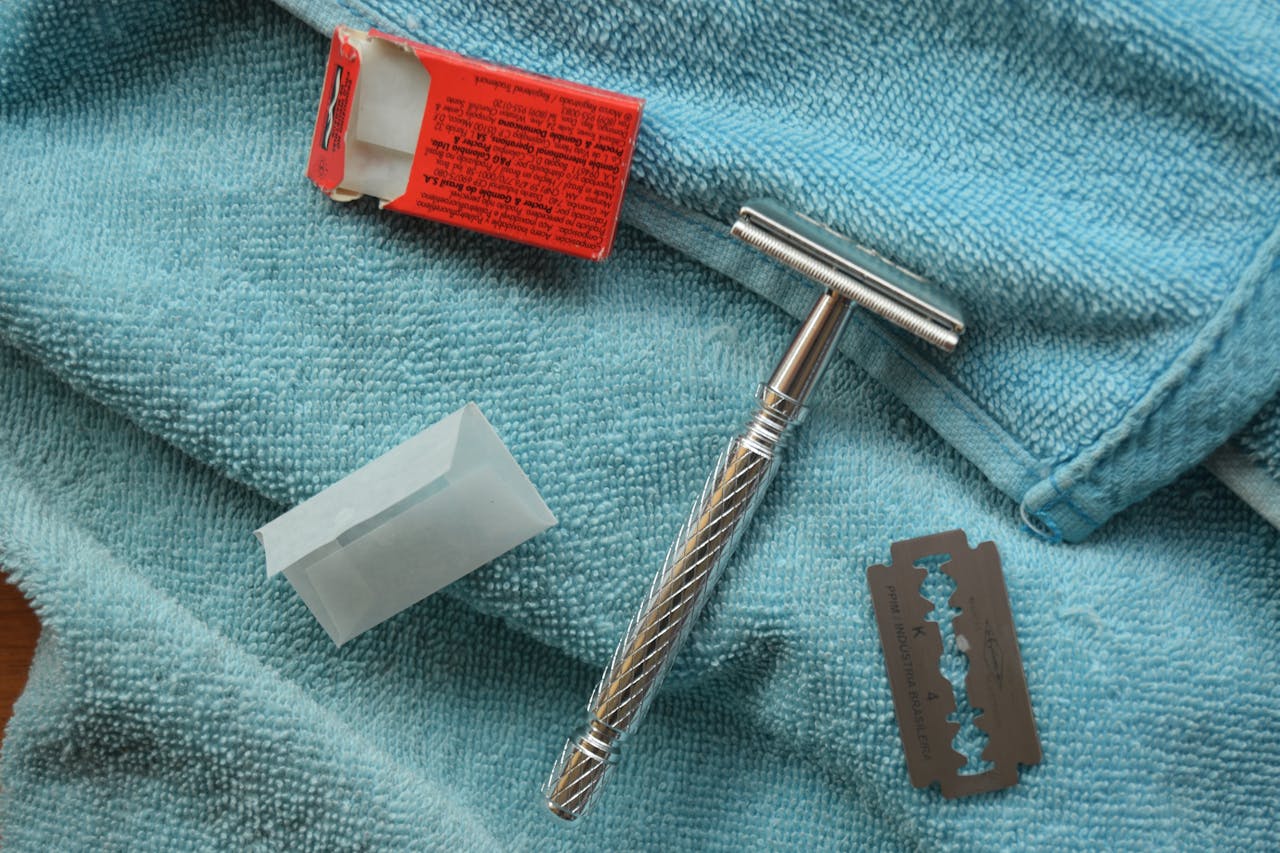 Razors Designed With No Safety Protection