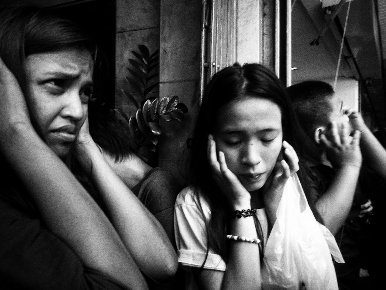 Loud or Chaotic Environments Overwhelm You