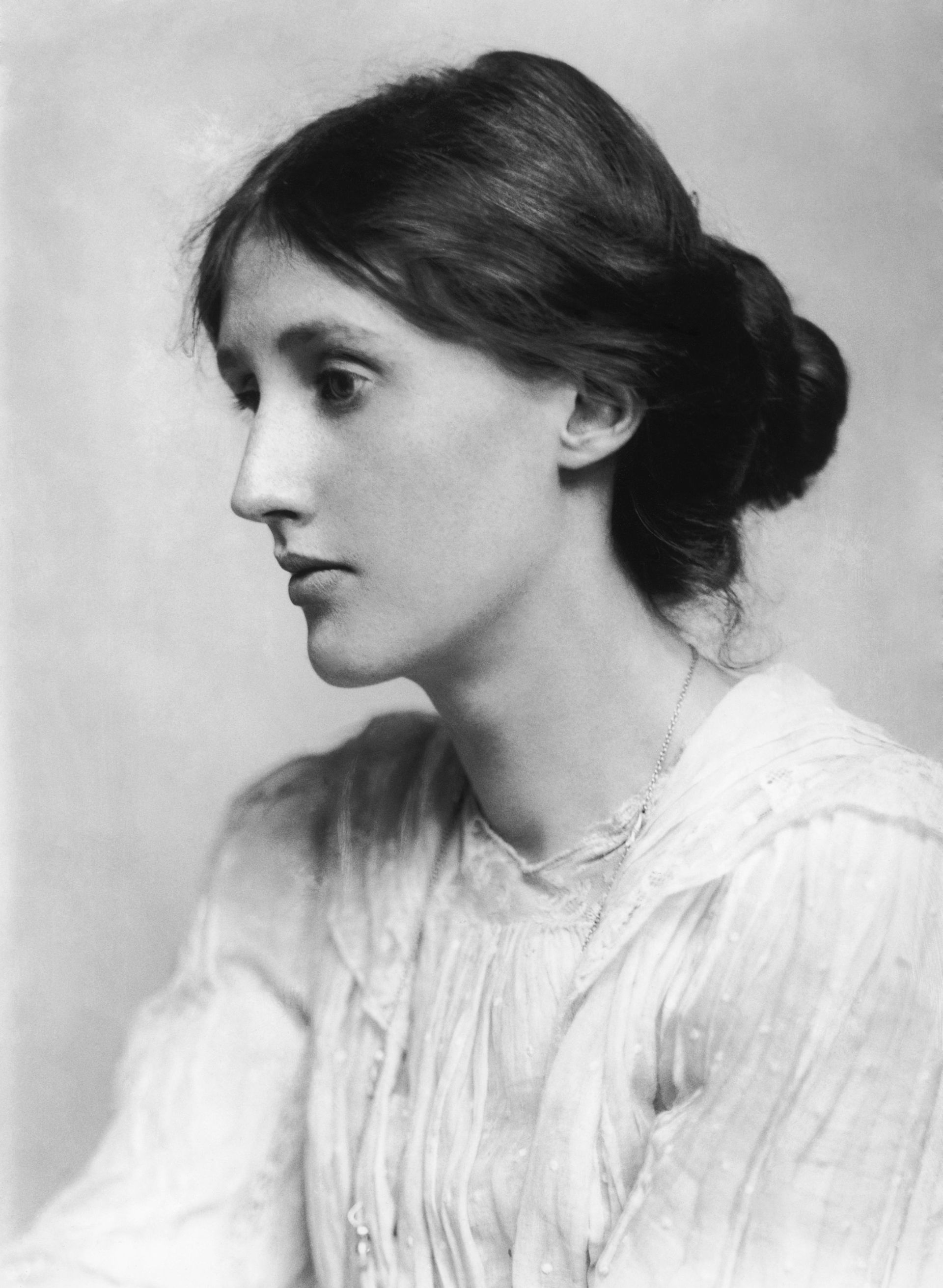 Virginia Woolf and Her Fear of Loud Noises
