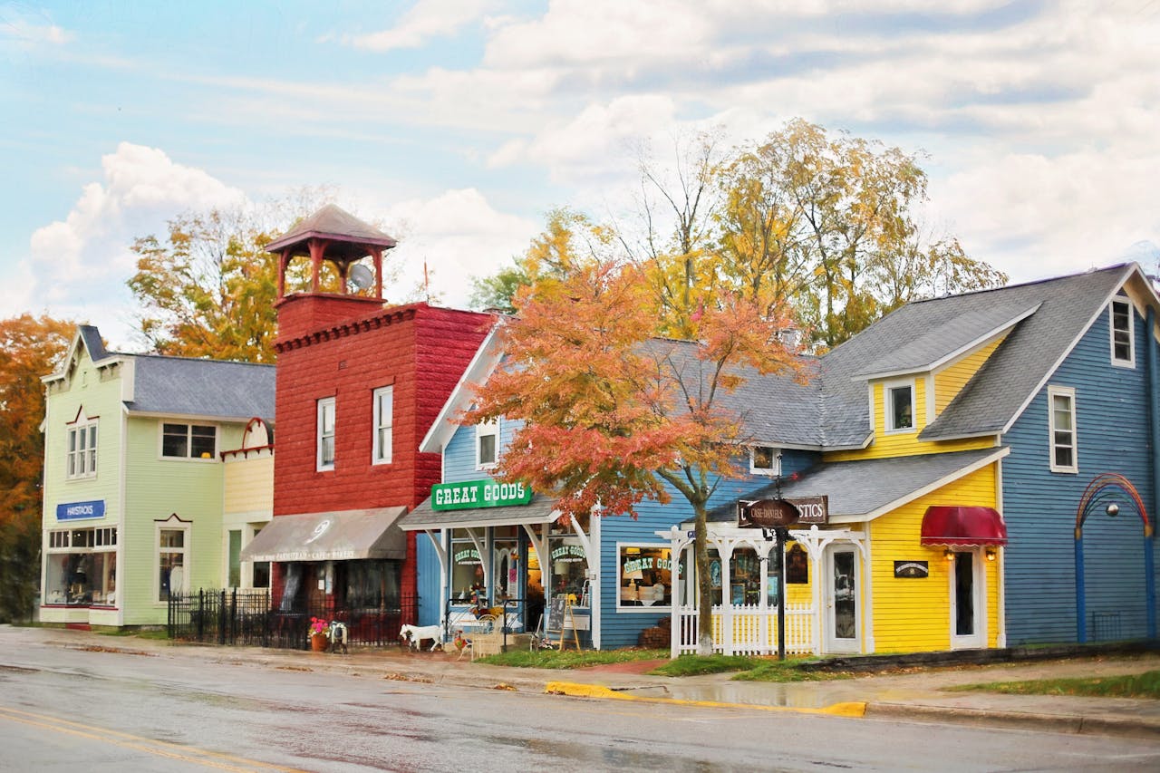 Nantahala small-town street North Carolina with local shops and cafés set against forest scenery”