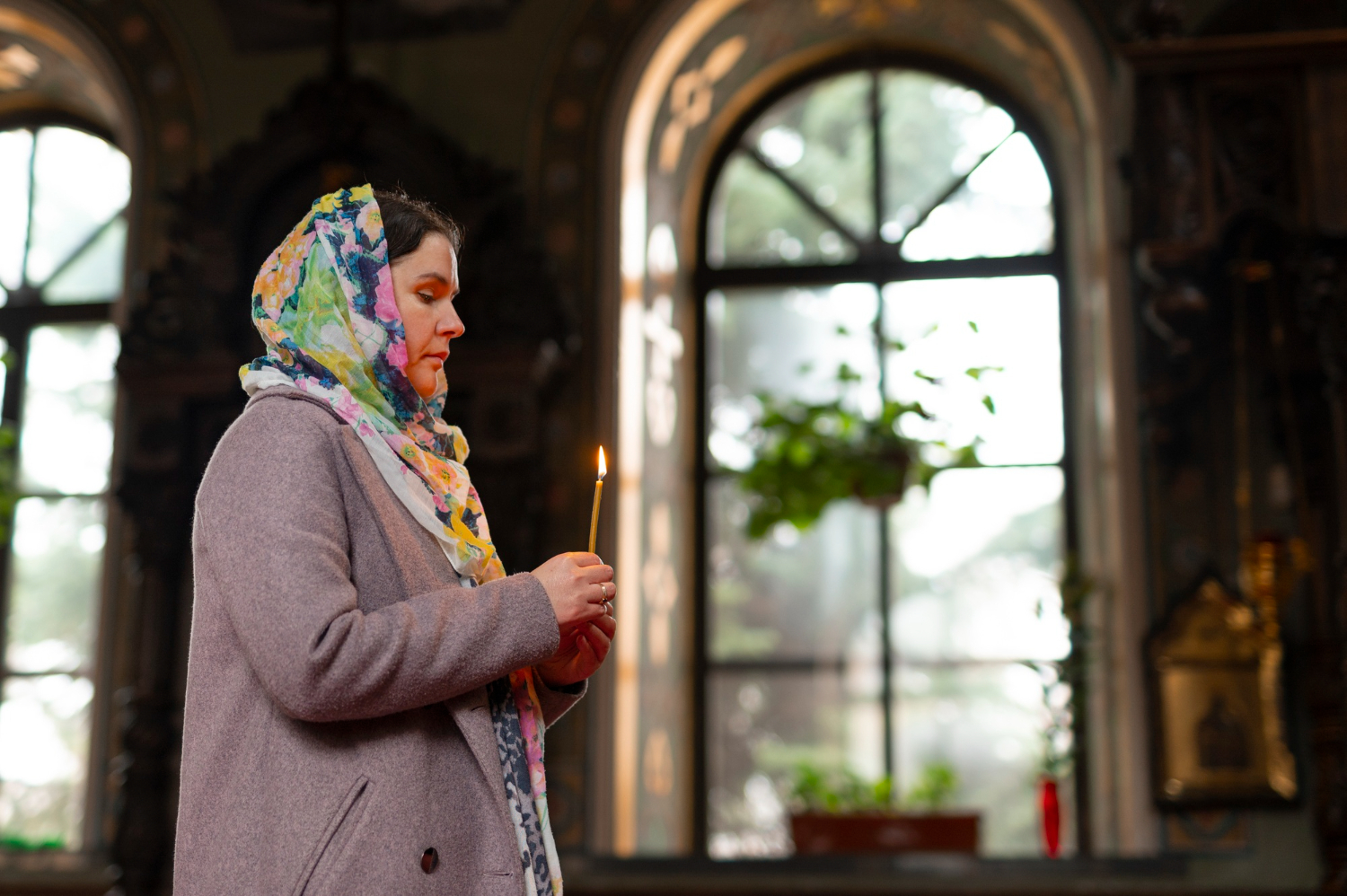 Covering Your Shoulders Is Not Optional in Sacred Sites