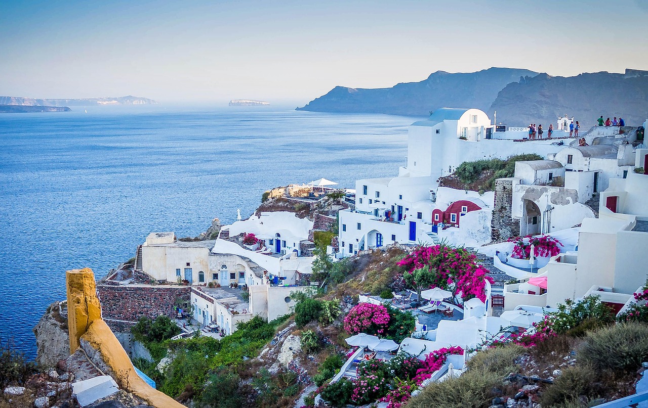 Santorini’s Oia Village
