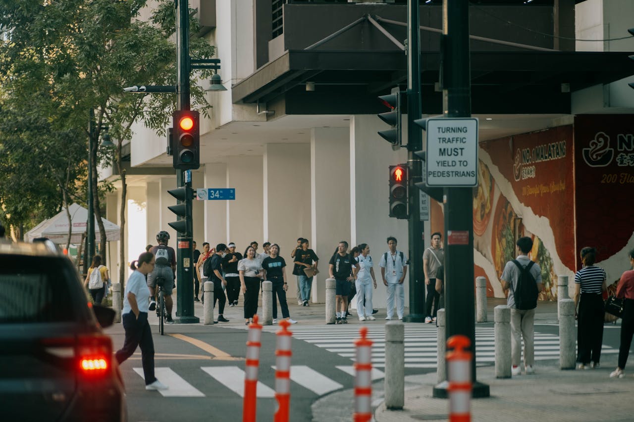 Jaywalking in Popular Cities