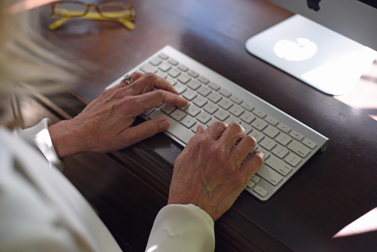 Typing on a Physical Keyboard Quickly