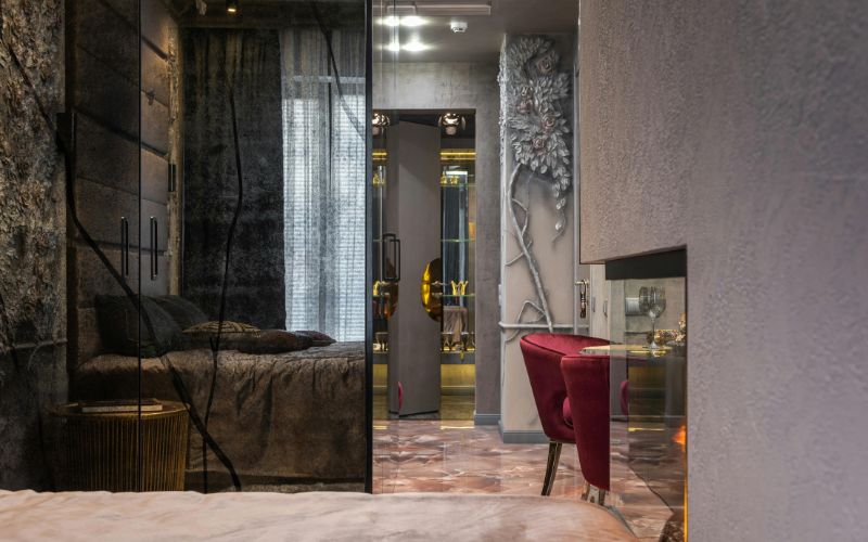 Dark, Moody Wall Colors Making Rooms Cozy Again