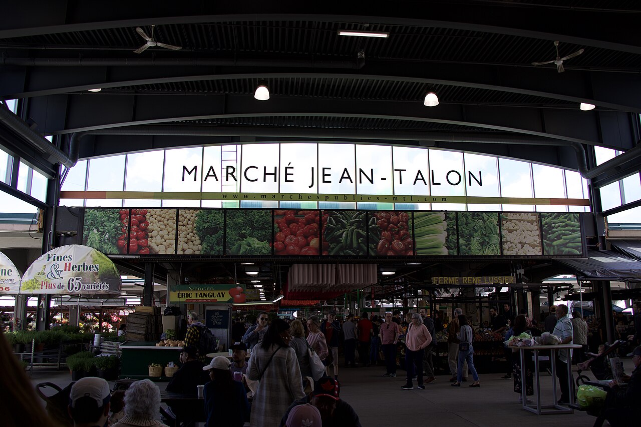 Marché Jean-Talon: Montreal, Canada