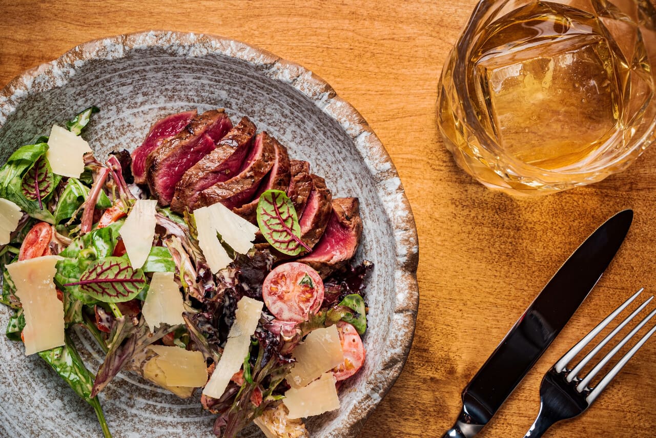 Steakhouse filet salad