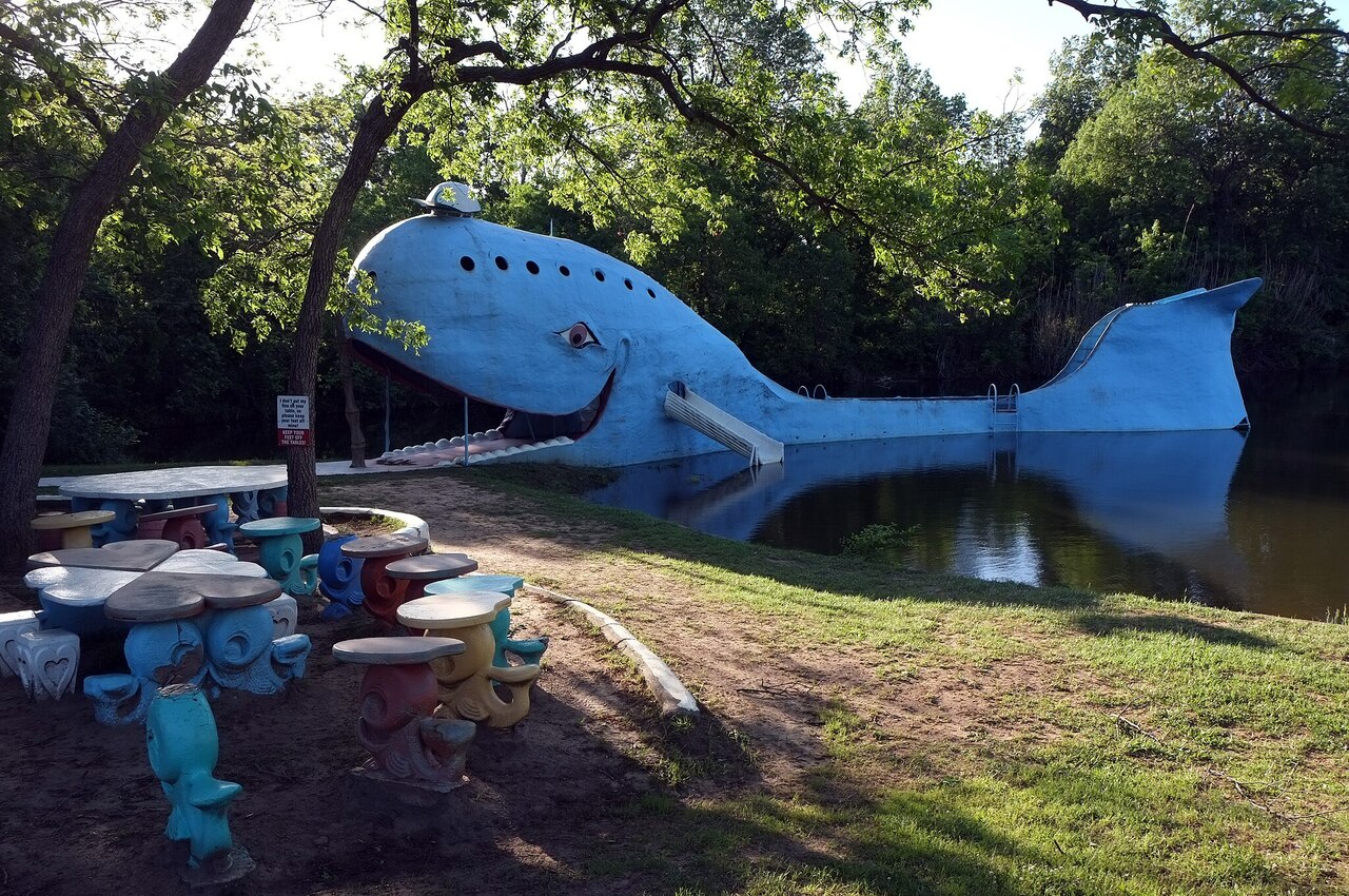 11 Classic Roadside Attractions Rebuilt for a New Generation (and the ones that feel soulless)