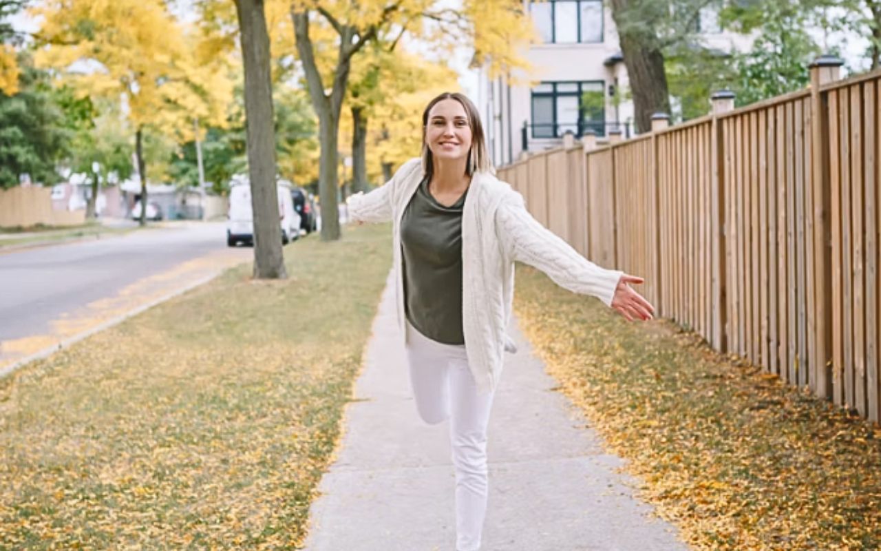 Layering With Khaki Cardigans Without Adding Bulk
