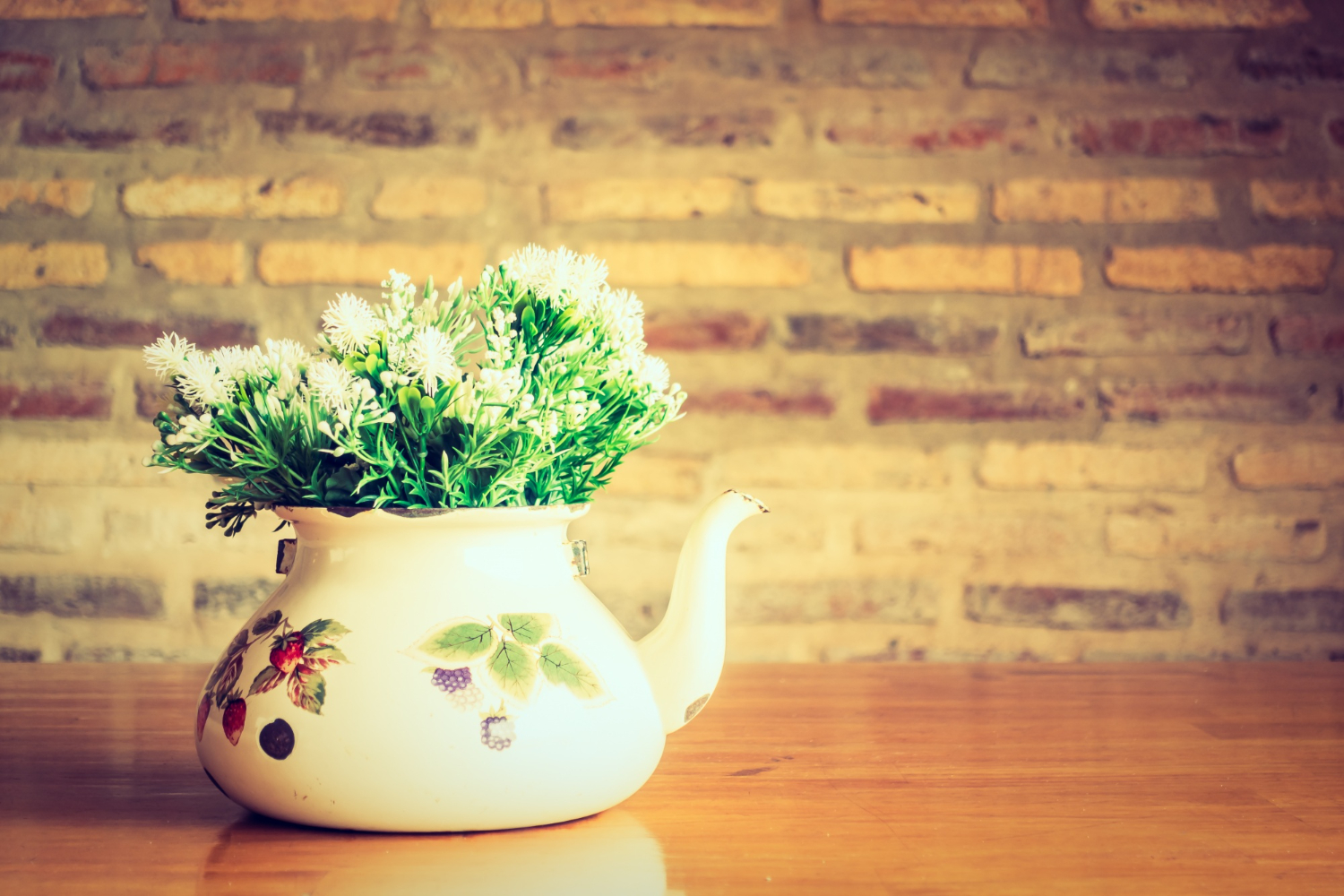 Teacup And Teapot Arrangements