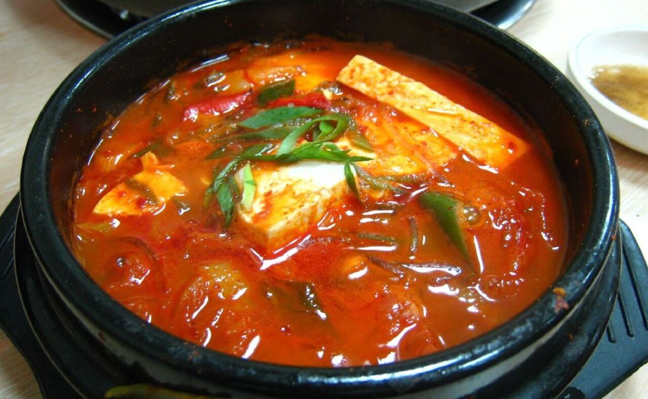 Korean Kimchi Jjigae
