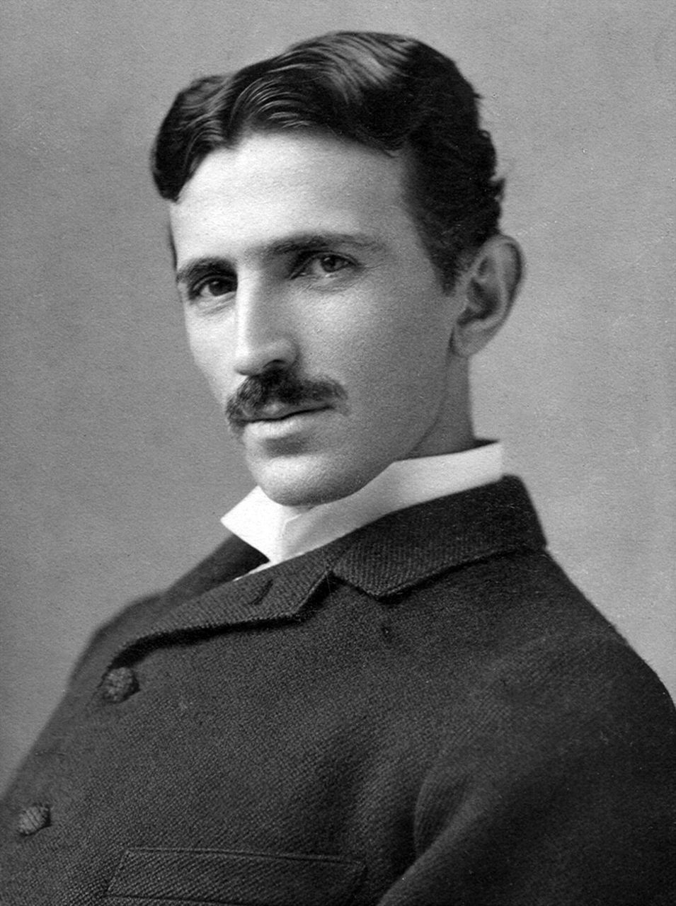Nikola Tesla’s Fear of Germs and Pearls