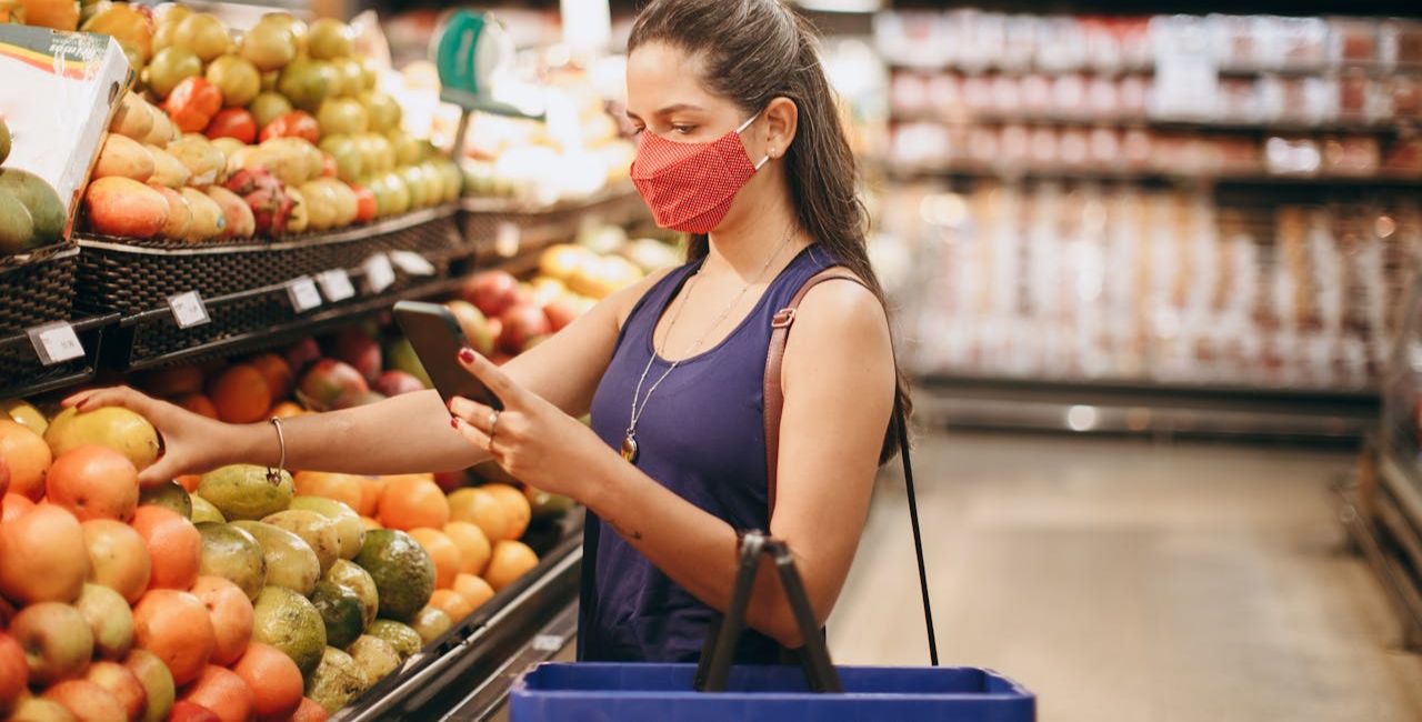 8 Grocery Habits Abroad That Identify Americans and Create Awkward Social Risk