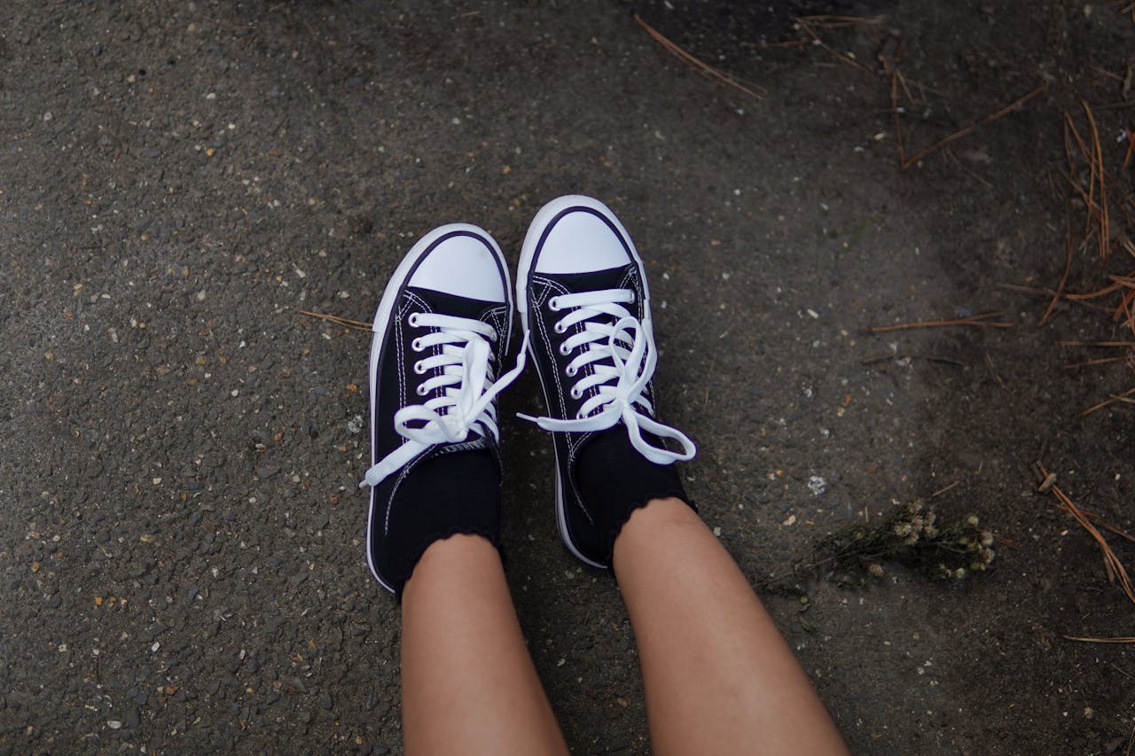 Low-Profile Dress Sneakers That Pass for Smart Casual