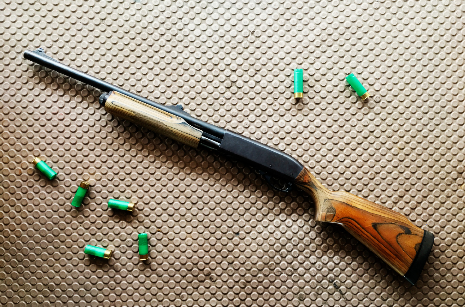 Remington 870 Express – Pump-Action Workhorse
