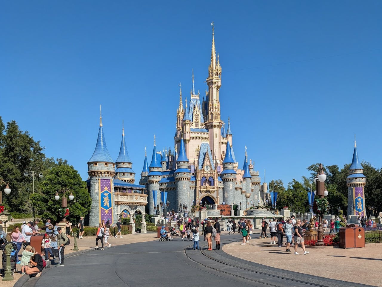 The Walt Disney Company Warns International Visits Are Slowing, and the Impact Could Be Noticeable