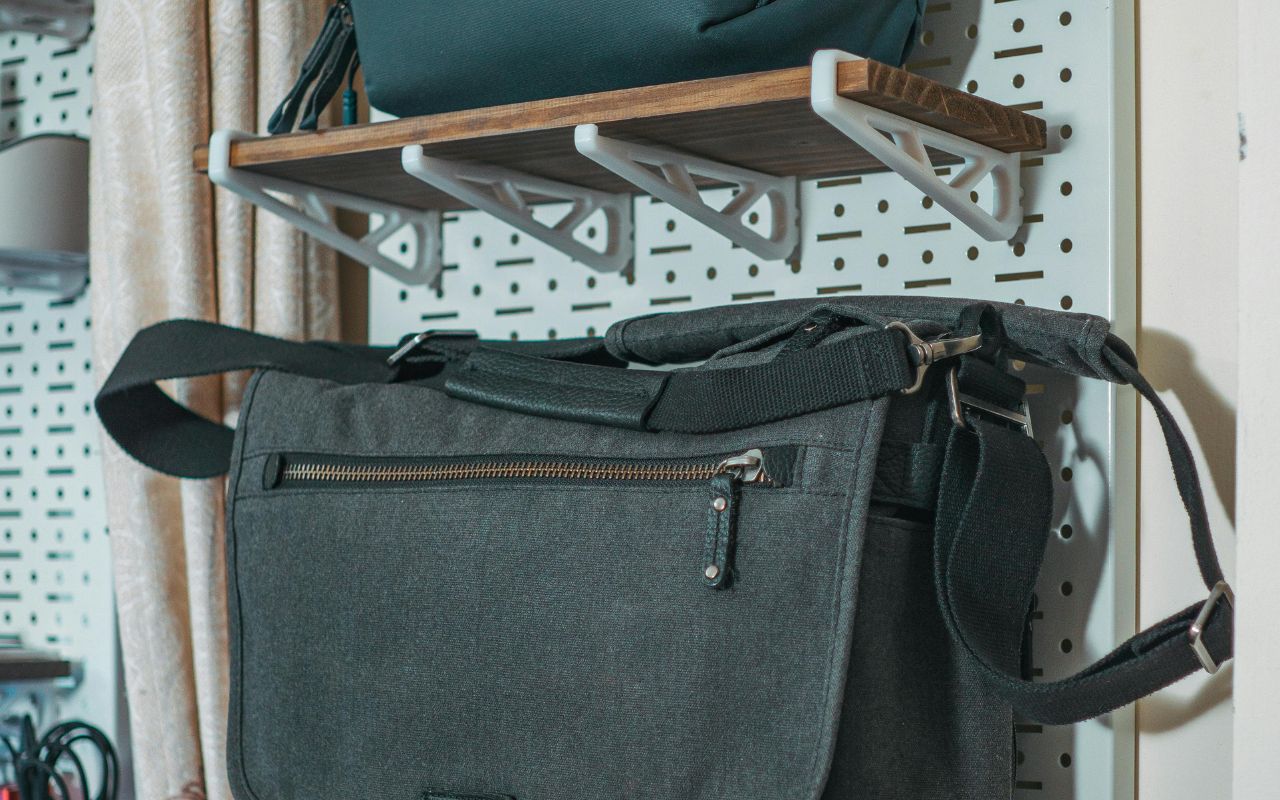 Mini Messenger Bags With Sticker-Like Branding