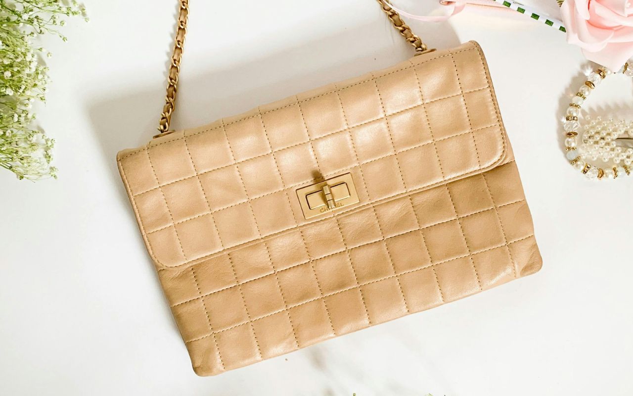 Quilted Vinyl Flap Bags