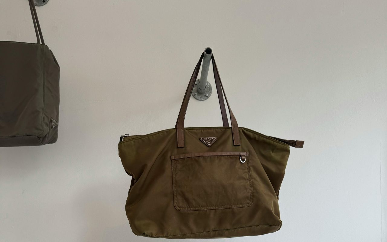 Oversized Tote Bags With Heavy Hardware