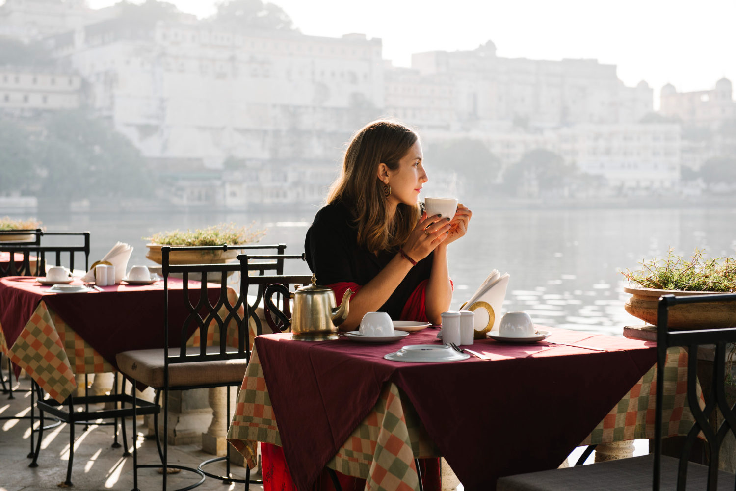  Travel Dining Alone Without The Stigma