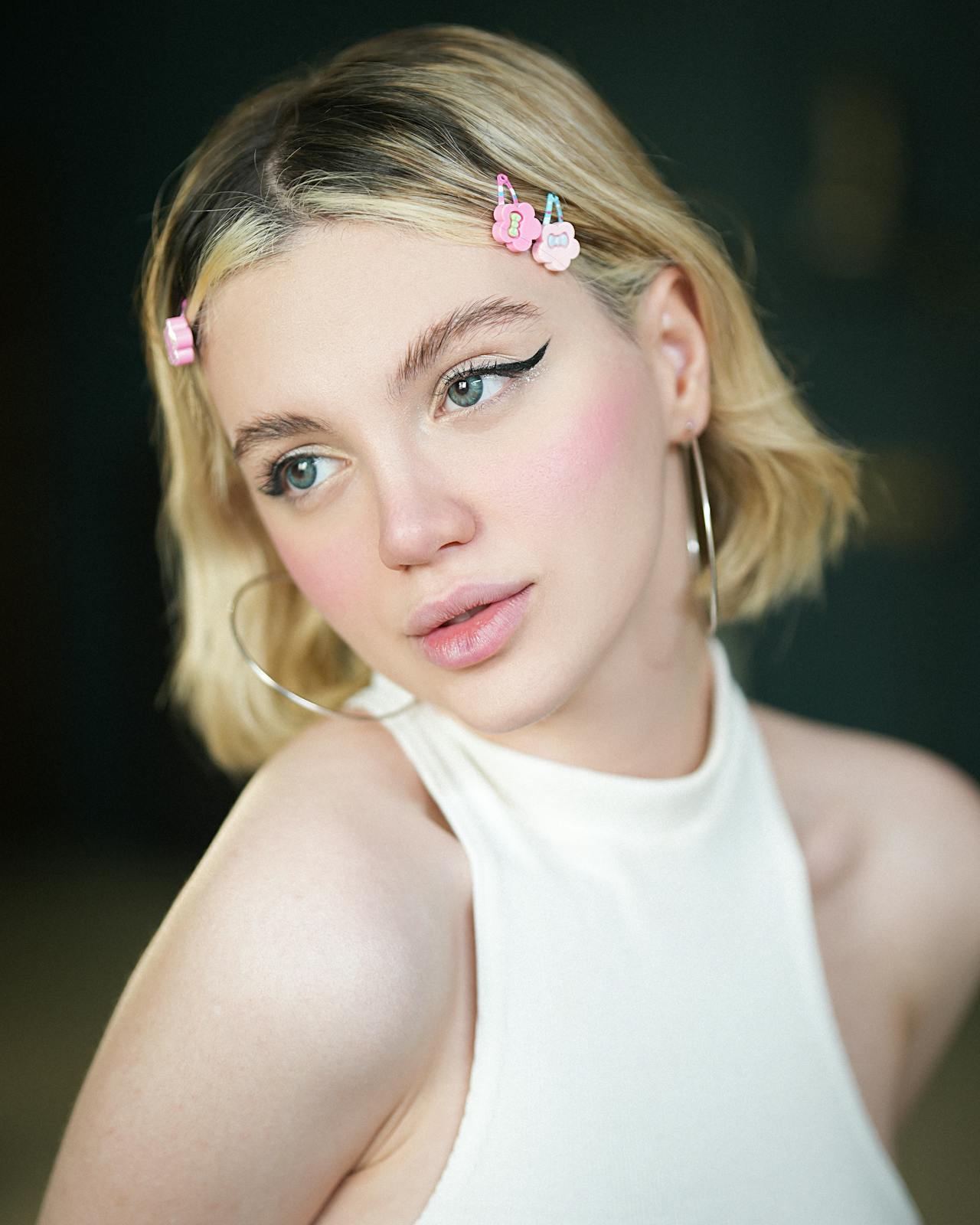  Layered Accessories in Beauty