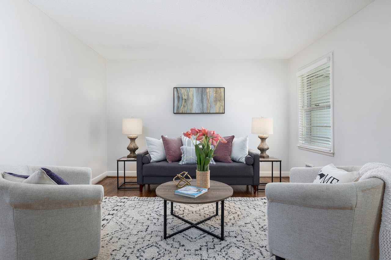 Keep Your Home Clean and Odor-Free for Showings