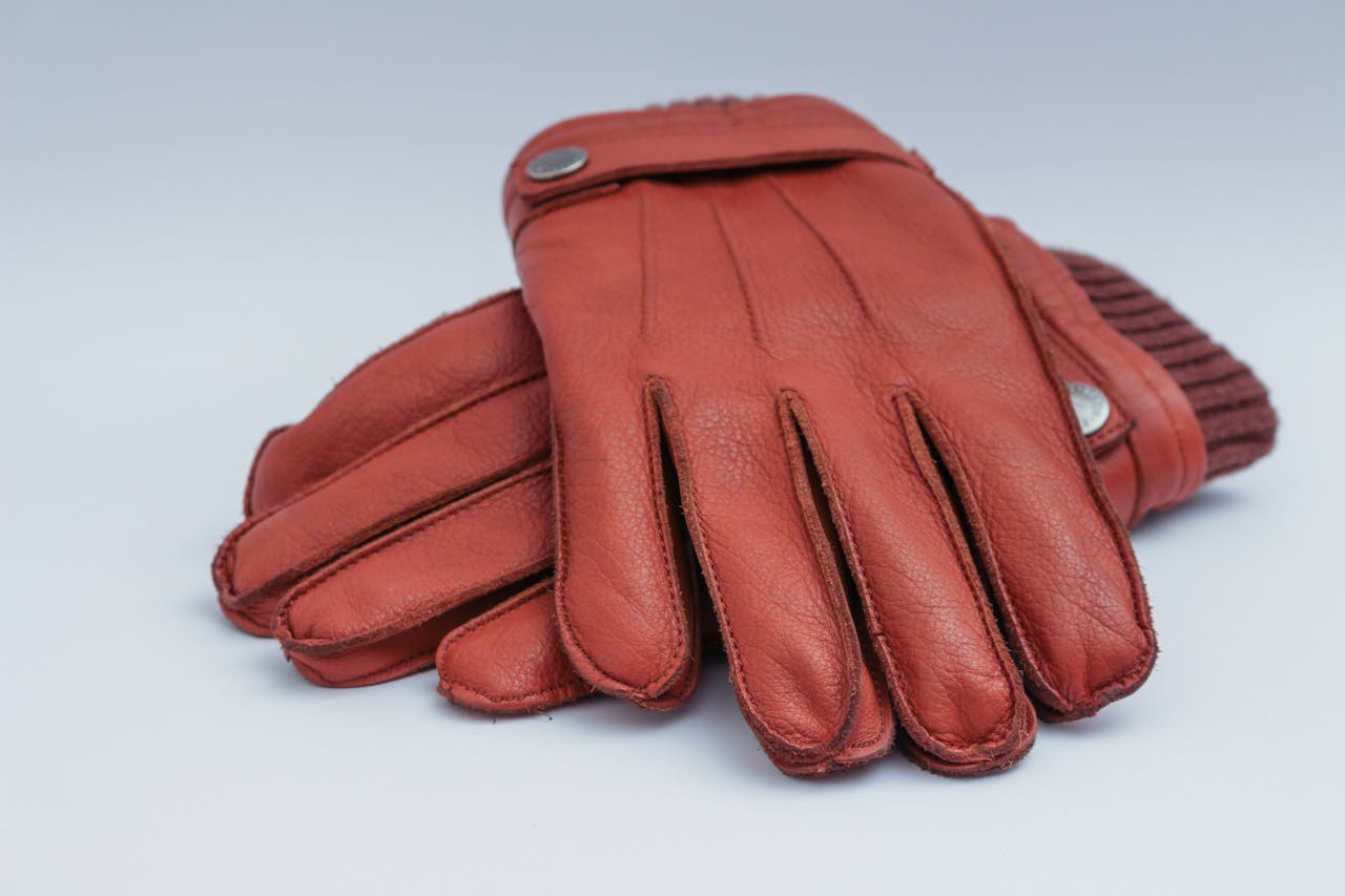 Soft Leather Gloves That Stay Luxurious