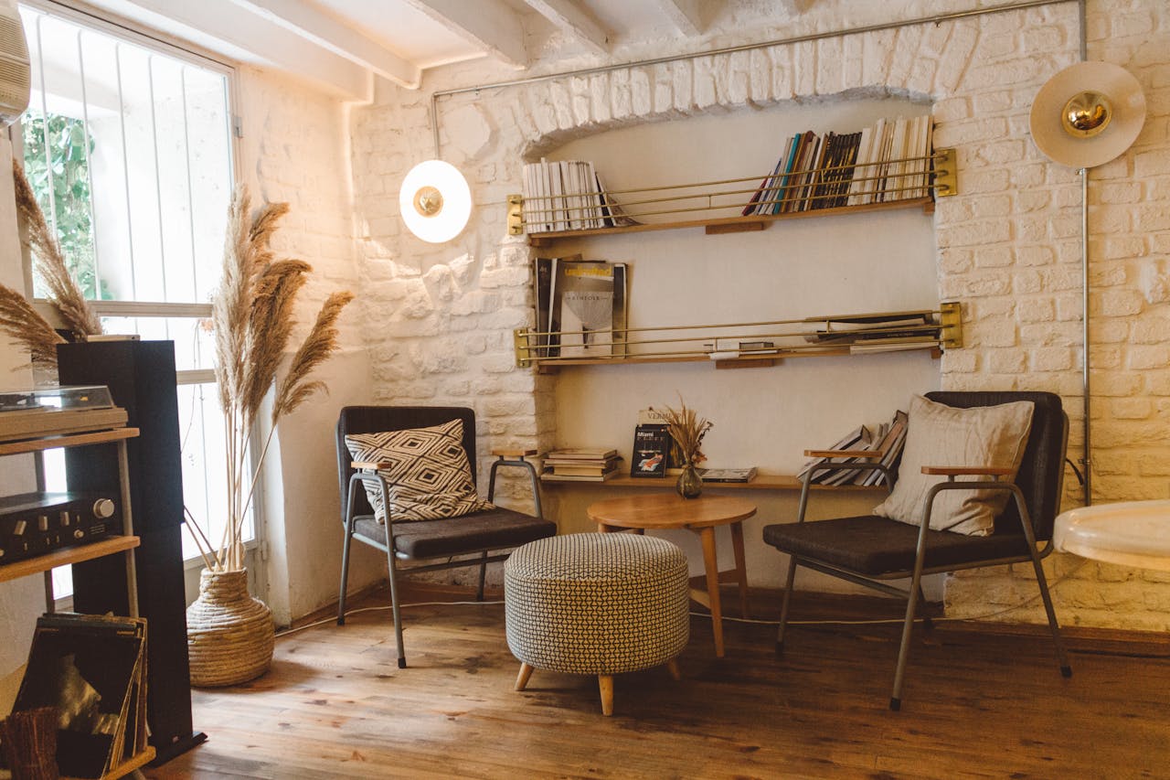 Eclectic Rounded Furniture Shapes