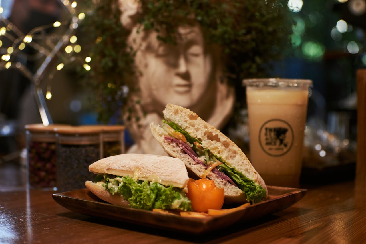 Late Afternoon Snack Runs Between Classes