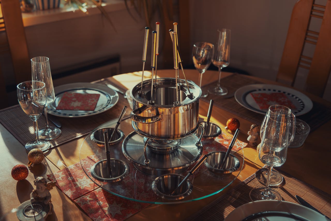 Fondue Sets Bring Social Dining Back