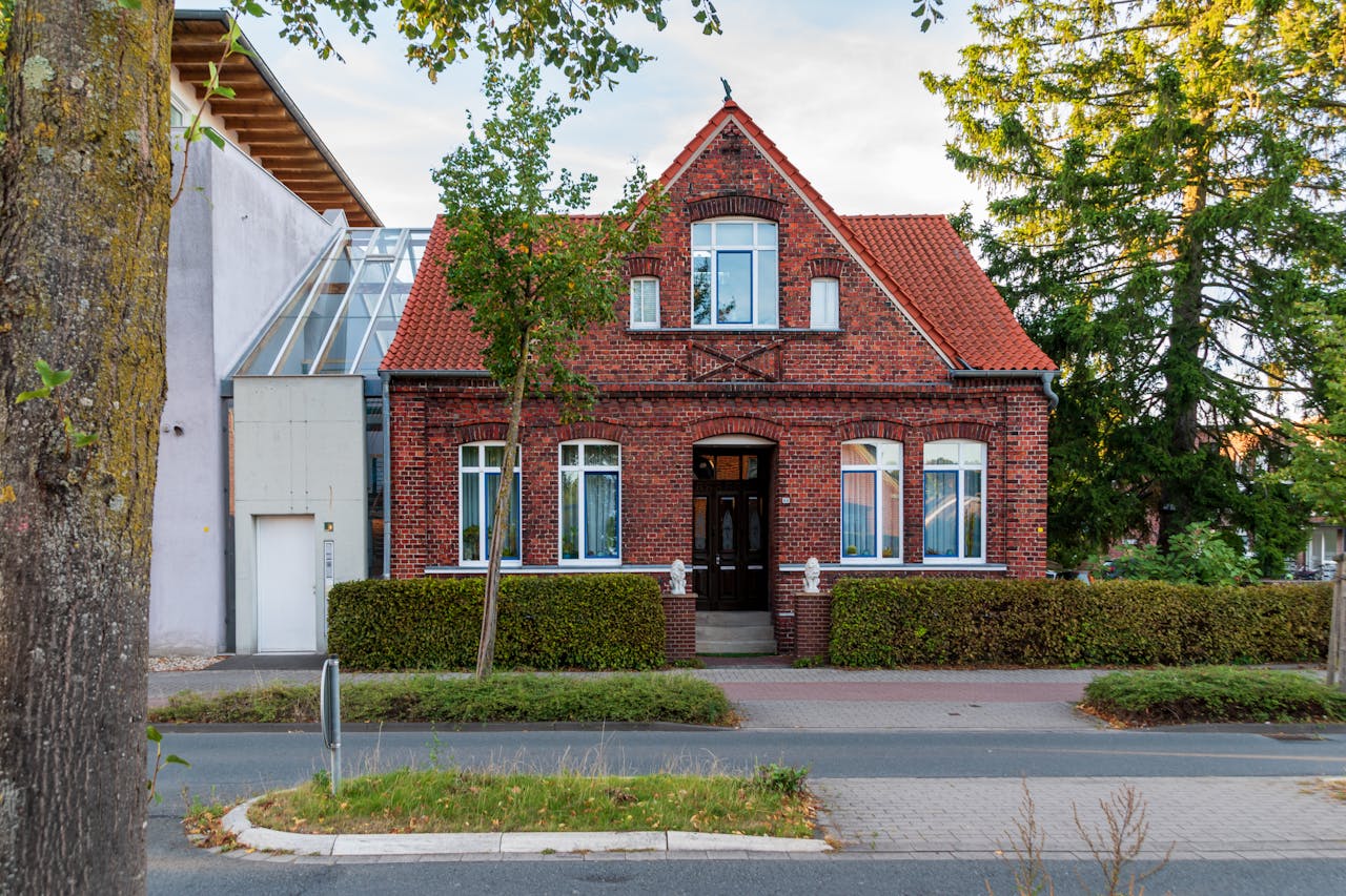 Avoid These 13 Home-Selling Mistakes That Trigger Buyer Regret