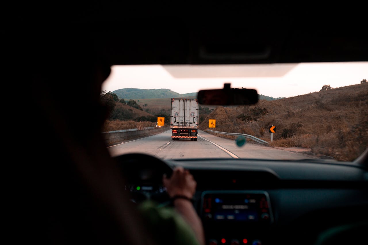 Road Safety Officials Warn: Bad Highway Signage Is Getting People in Trouble (and It’s Not Their Fault)