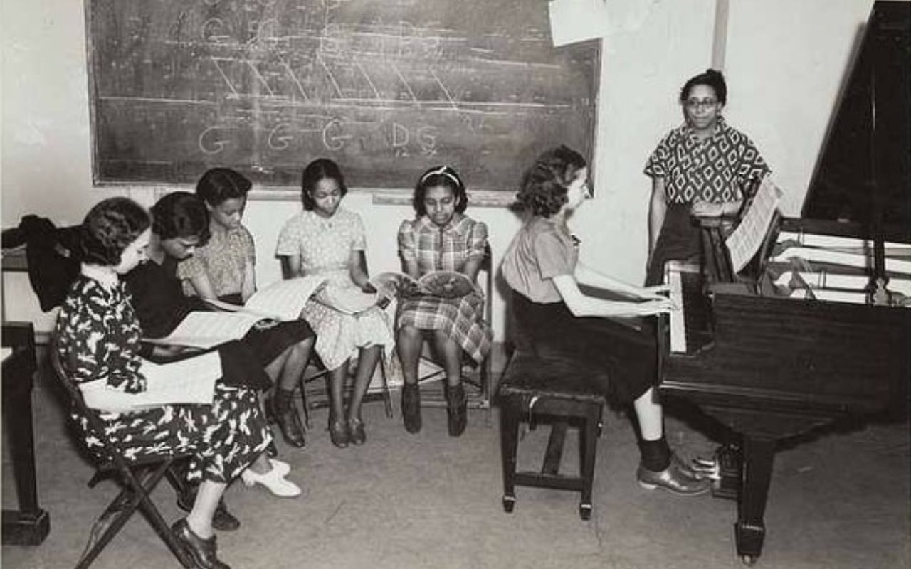 Principalas Who Linked Hemlines to Morality