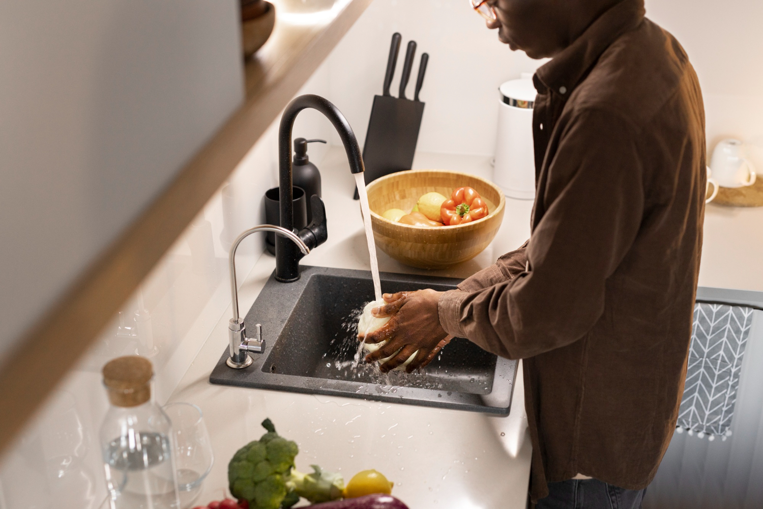 Undermount Farmhouse Sinks Can Leak at the Edges
