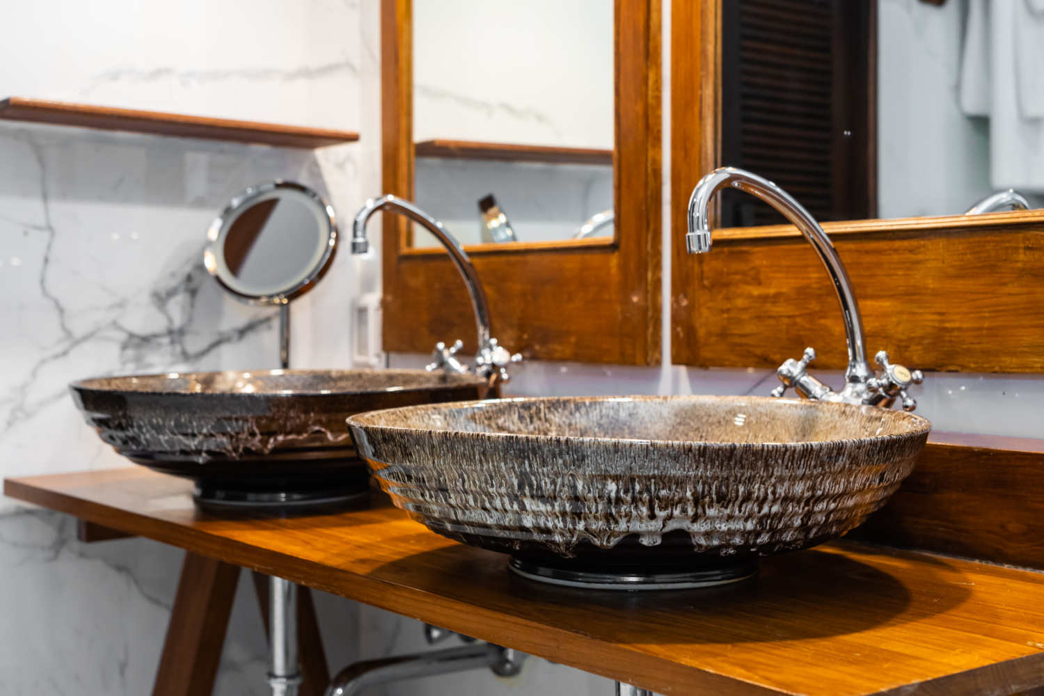 Copper Sinks Require Constant Maintenance