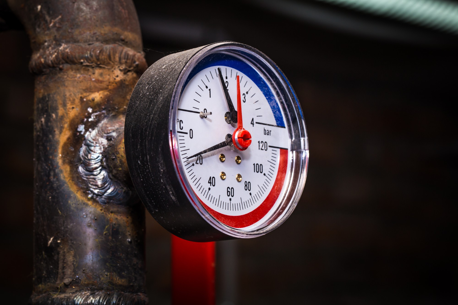How Temperature Affects Pipe Freezing