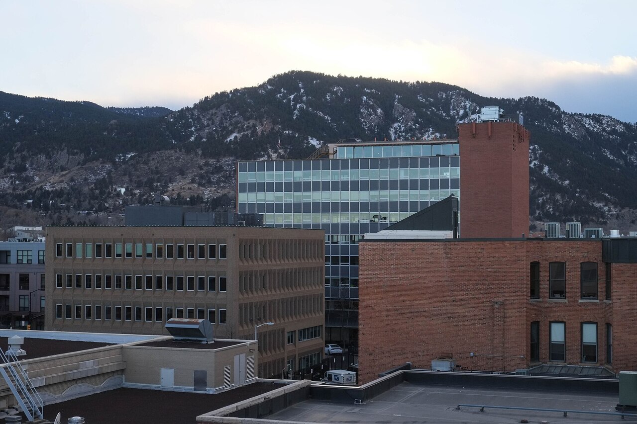 6 Mountain Towns With Insane Internet Luring Burned Out Remote Workers From City Slavery