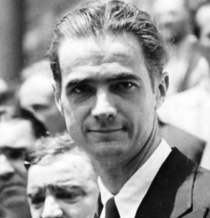 Howard Hughes and the Slow Siege of Germ Fear