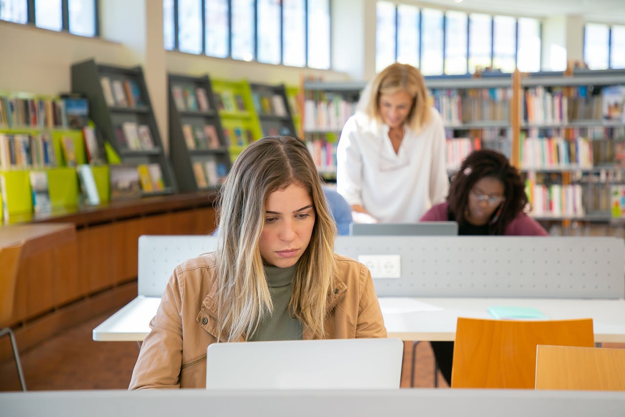 laptop library