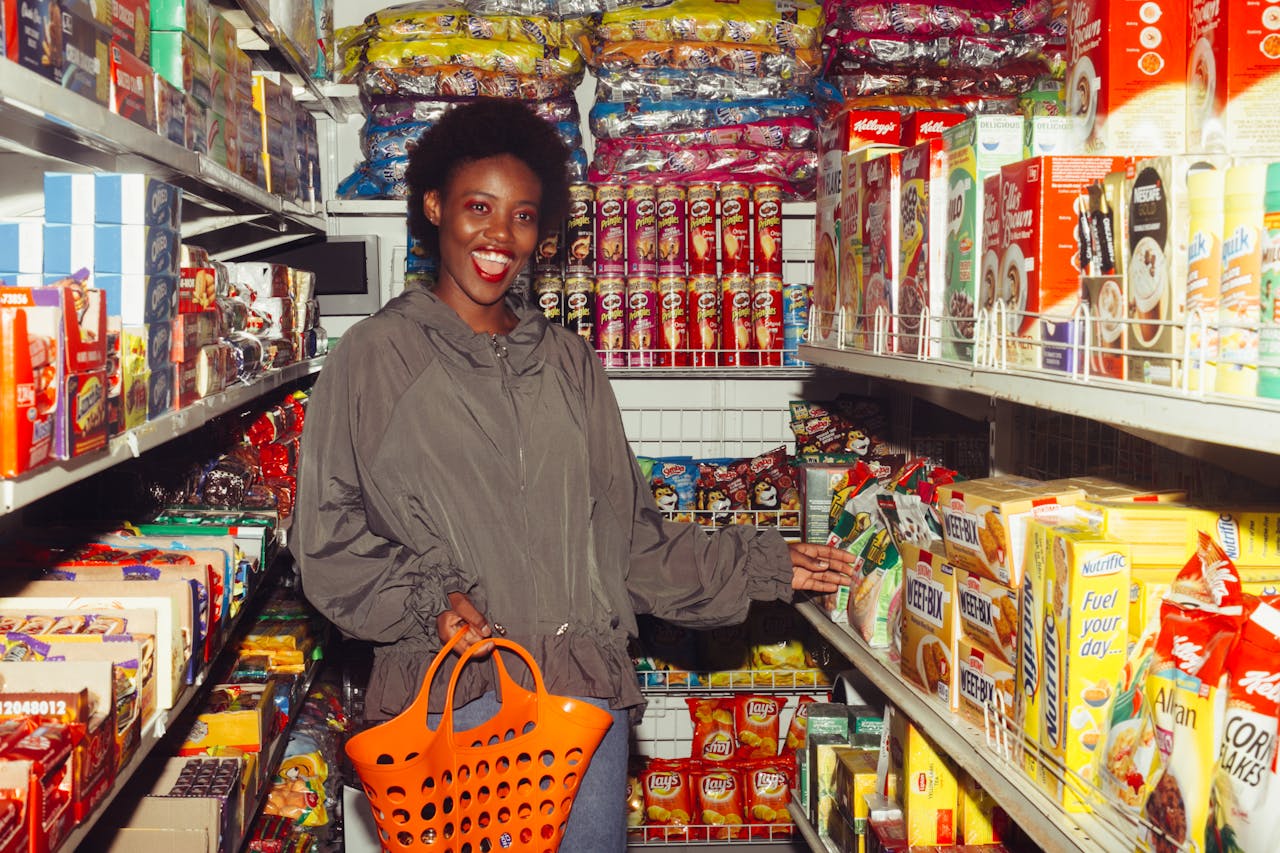 retro grocery aisles